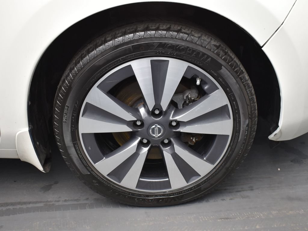 Used 2017 Nissan Leaf SV FWD image 17