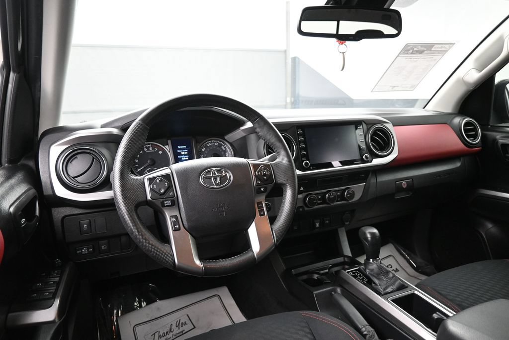 Used 2022 Toyota Tacoma SR5 w/ Technology Package RWD image 26