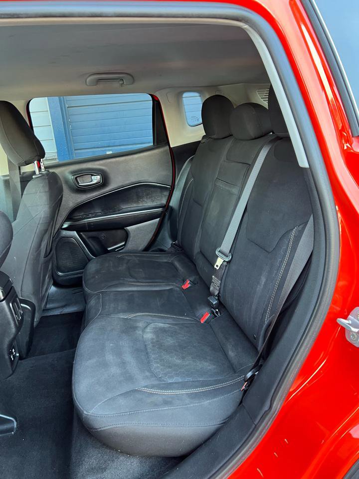Used 2018 Jeep Compass Sport w/ Tech Group image 12