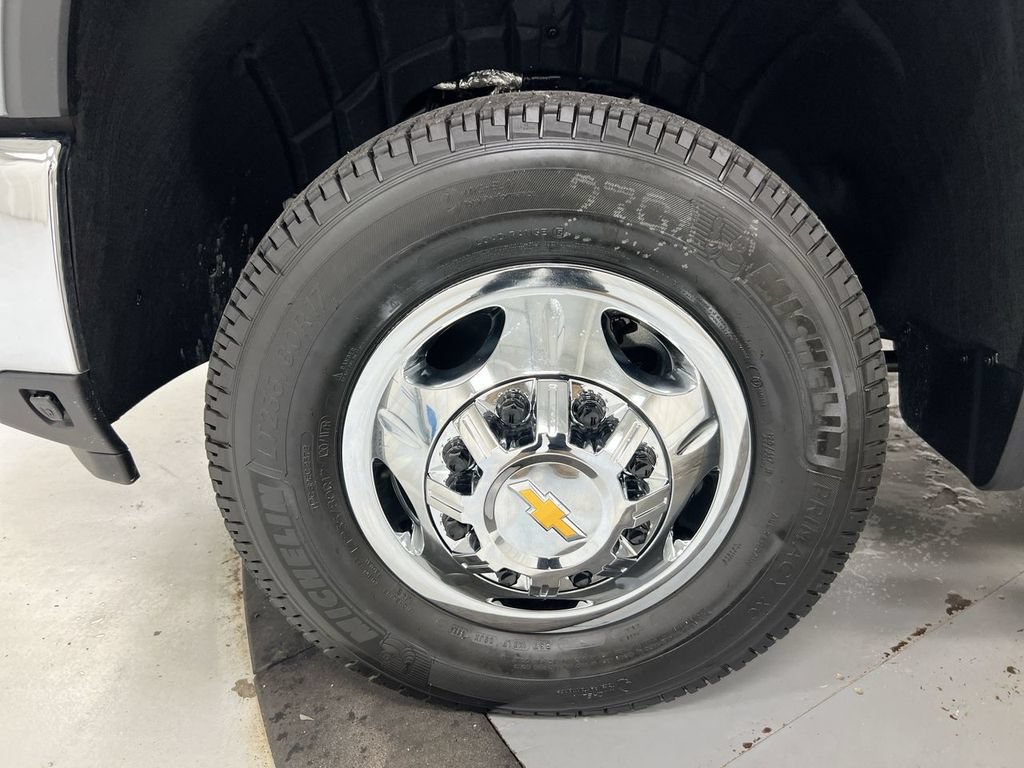 New 2026 Chevrolet Silverado 3500 LT w/ Convenience Package AWD/4WD image 20
