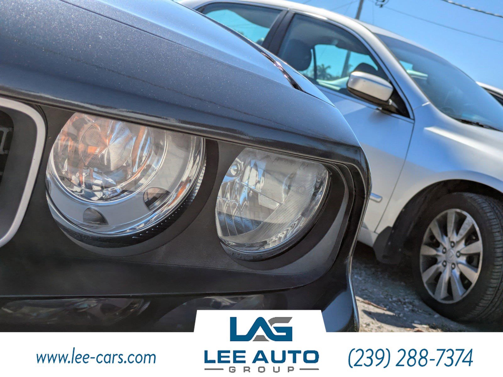 Used 2014 Dodge Challenger SXT RWD image 8