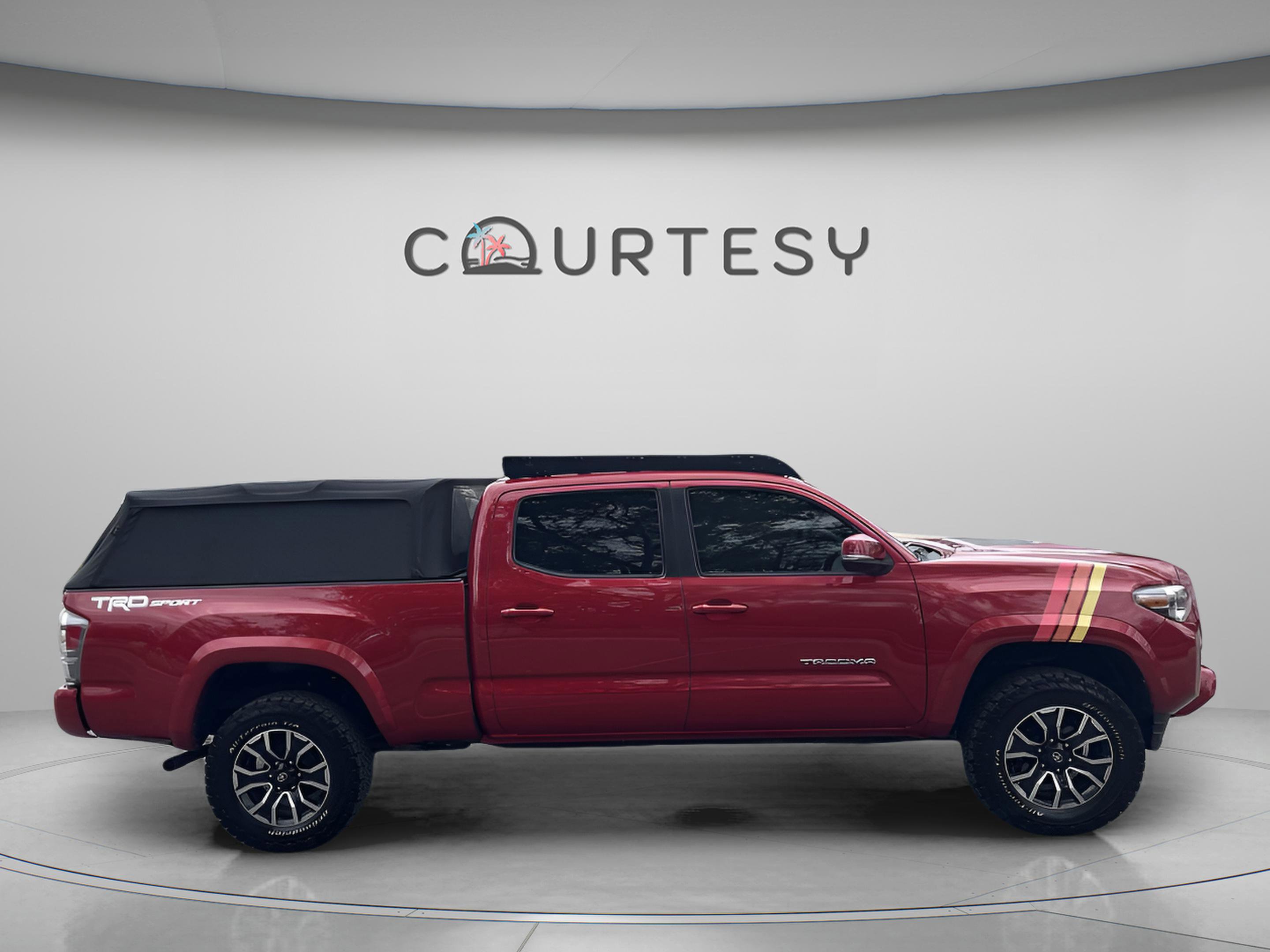 Used 2021 Toyota Tacoma TRD Sport image 8