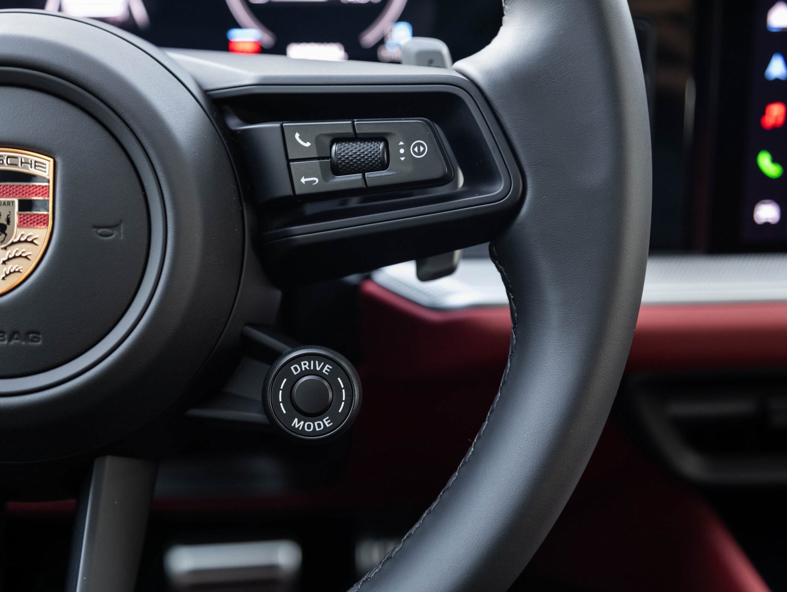 New 2026 Porsche Cayenne S image 16