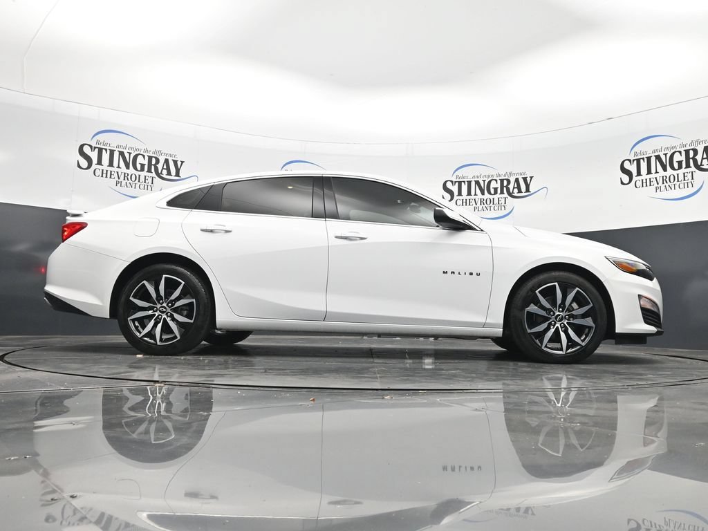 Used 2023 Chevrolet Malibu RS FWD image 33
