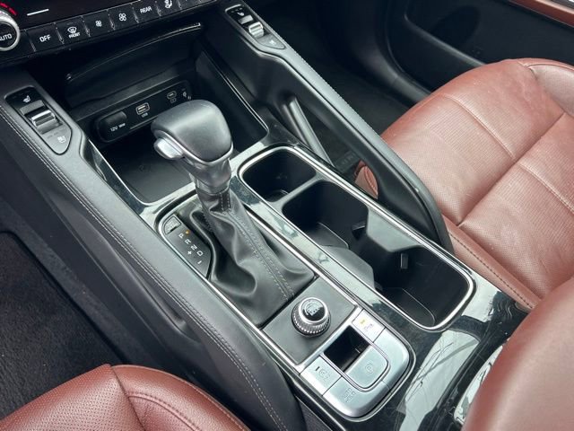 Certified 2023 Kia Telluride EX w/ EX Captain's Chair Package FWD image 17