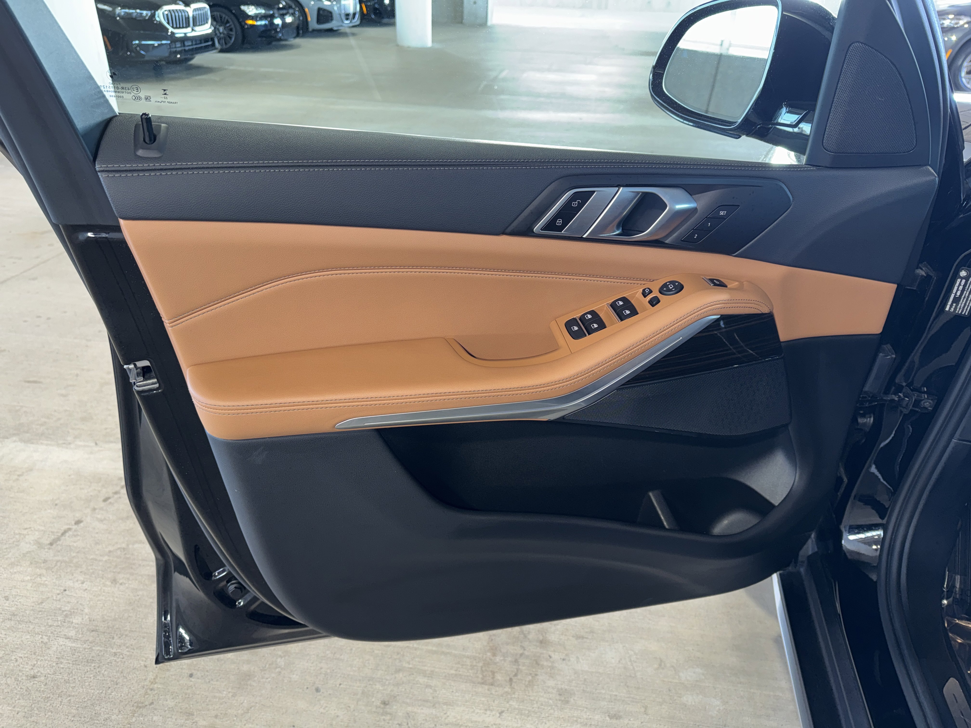 Used 2023 BMW X5 xDrive40i w/ Premium Package image 17