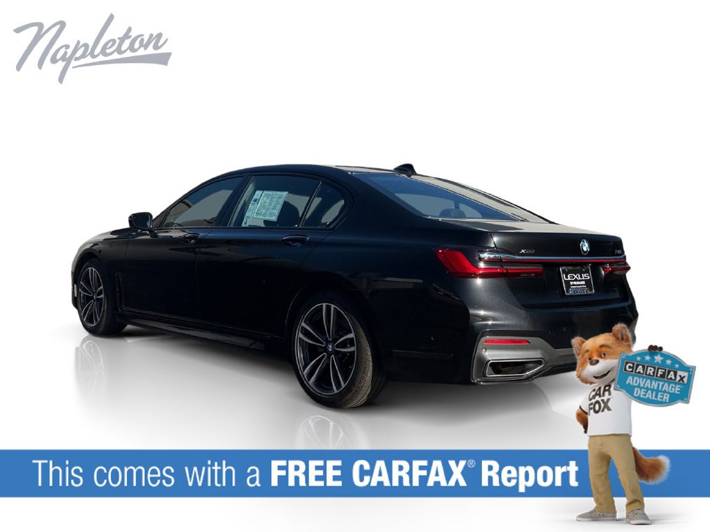 Used 2022 BMW 740i xDrive w/ M Sport Package AWD/4WD image 3