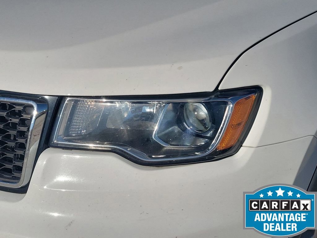 Used 2020 Jeep Grand Cherokee Laredo image 17