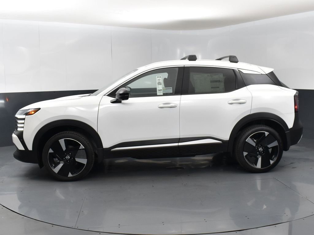 New 2026 Nissan Kicks SR w/ Cold Weather Package image 4