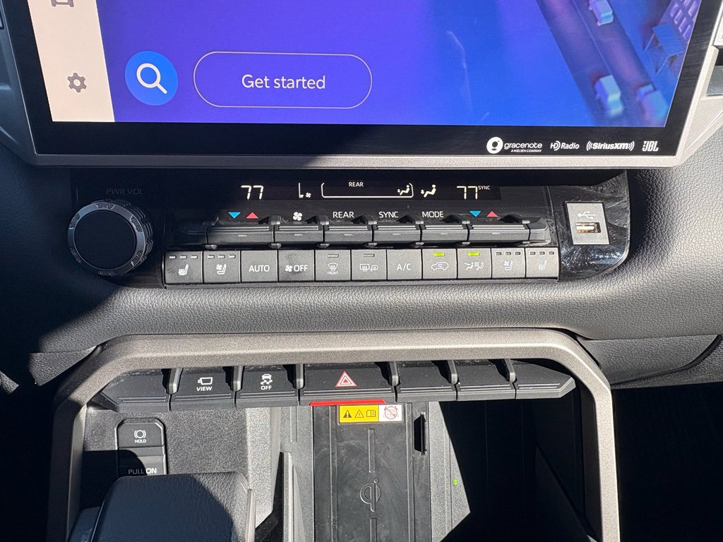 Used 2024 Toyota Sequoia Limited image 27