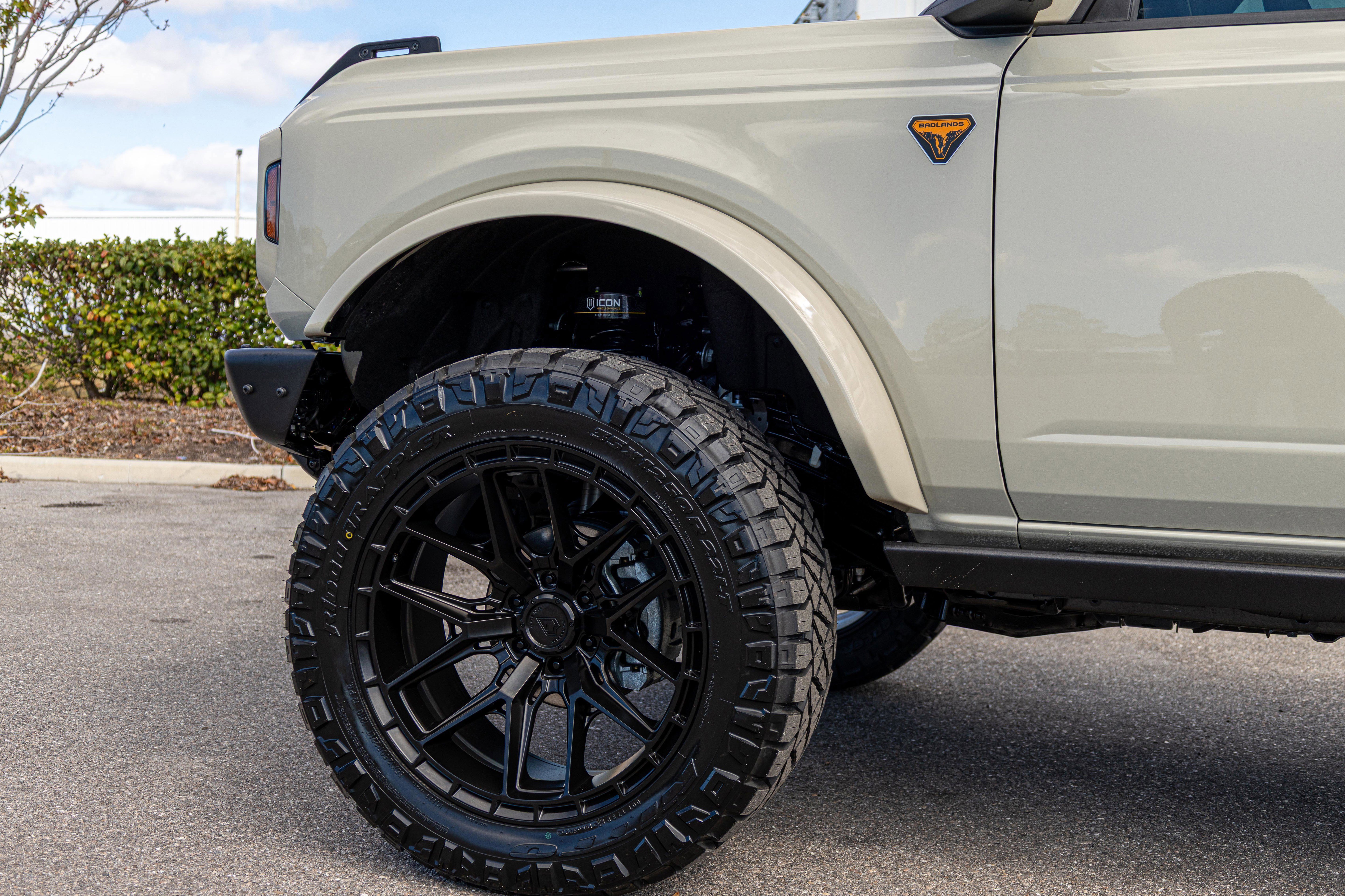 New 2025 Ford Bronco Badlands AWD/4WD image 37