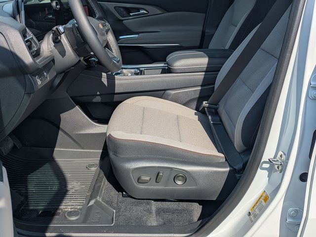 New 2026 Chevrolet Traverse LT image 10