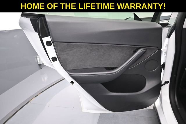Used 2021 Tesla Model Y Long Range AWD/4WD image 43