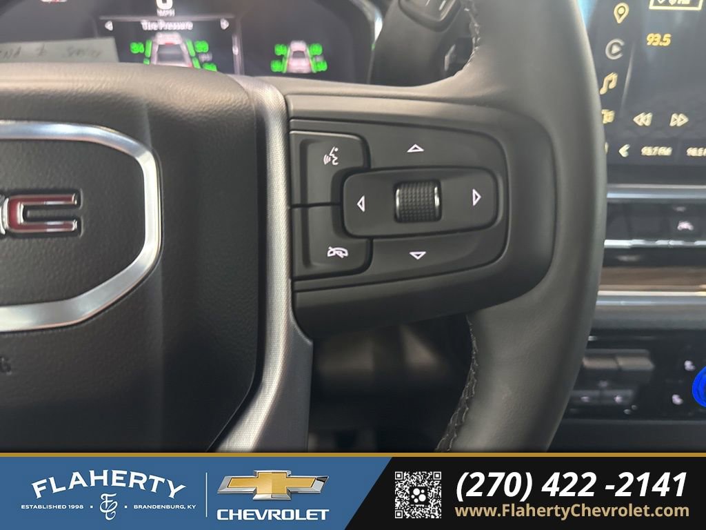 Used 2025 GMC Sierra 1500 Elevation image 21