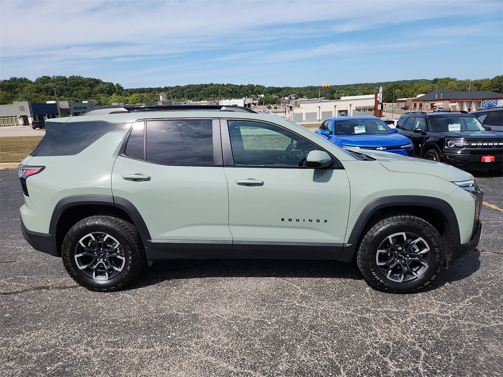 New 2026 Chevrolet Equinox ACTIV w/ Convenience Package III image 9