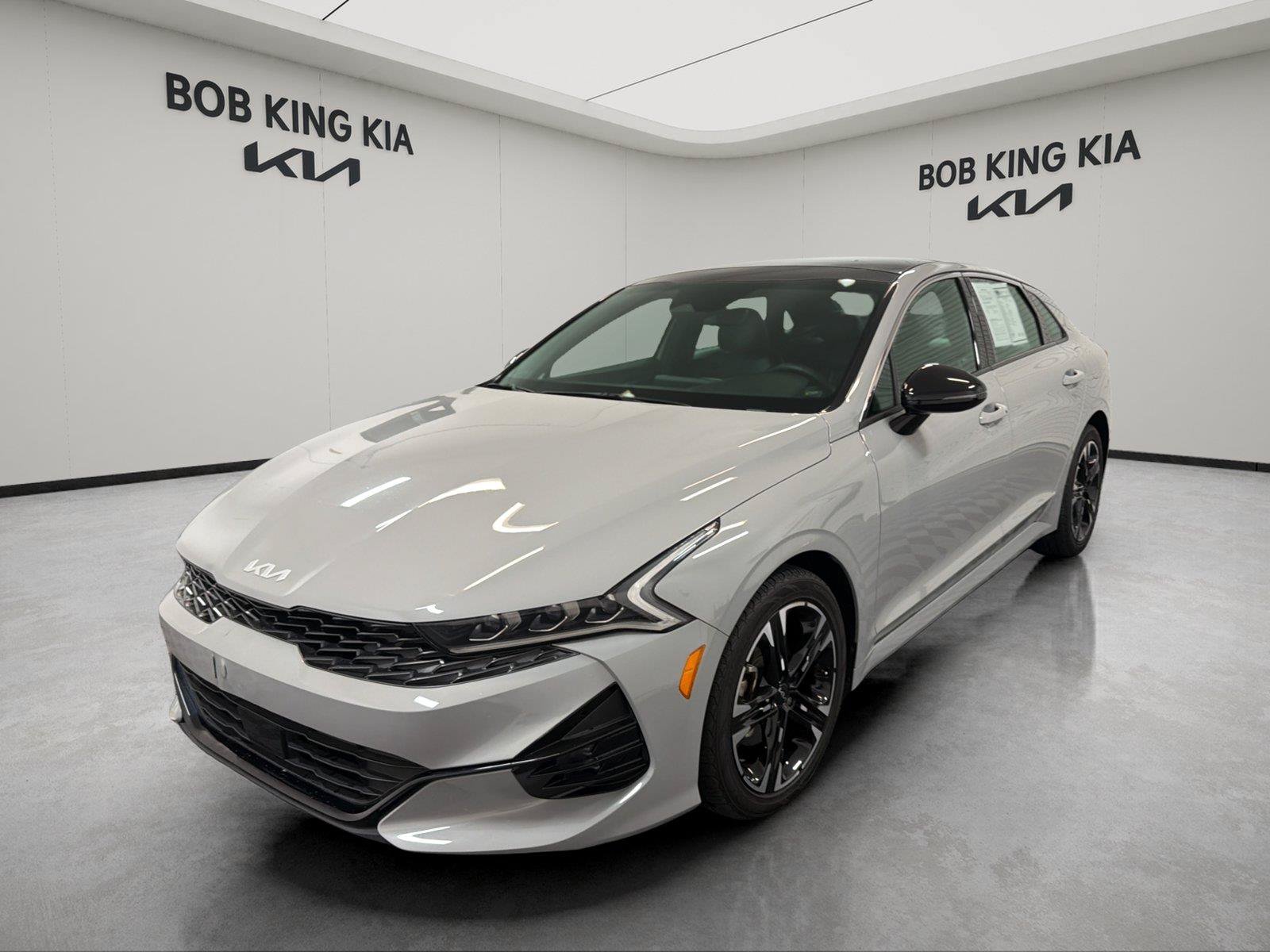 Used 2023 Kia K5 GT-Line FWD video 1