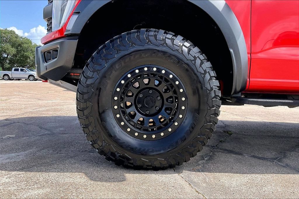 Used 2022 Ford F150 Raptor w/ Raptor 37 Performance Package AWD/4WD image 35