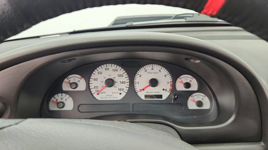 Used 2001 Ford Mustang Cobra RWD image 27