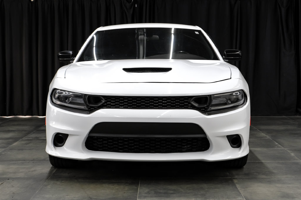 Used 2020 Dodge Charger SXT RWD image 5