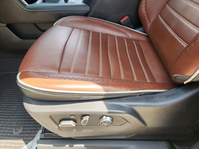 Used 2024 GMC Sierra 3500 Denali Ultimate AWD/4WD image 25