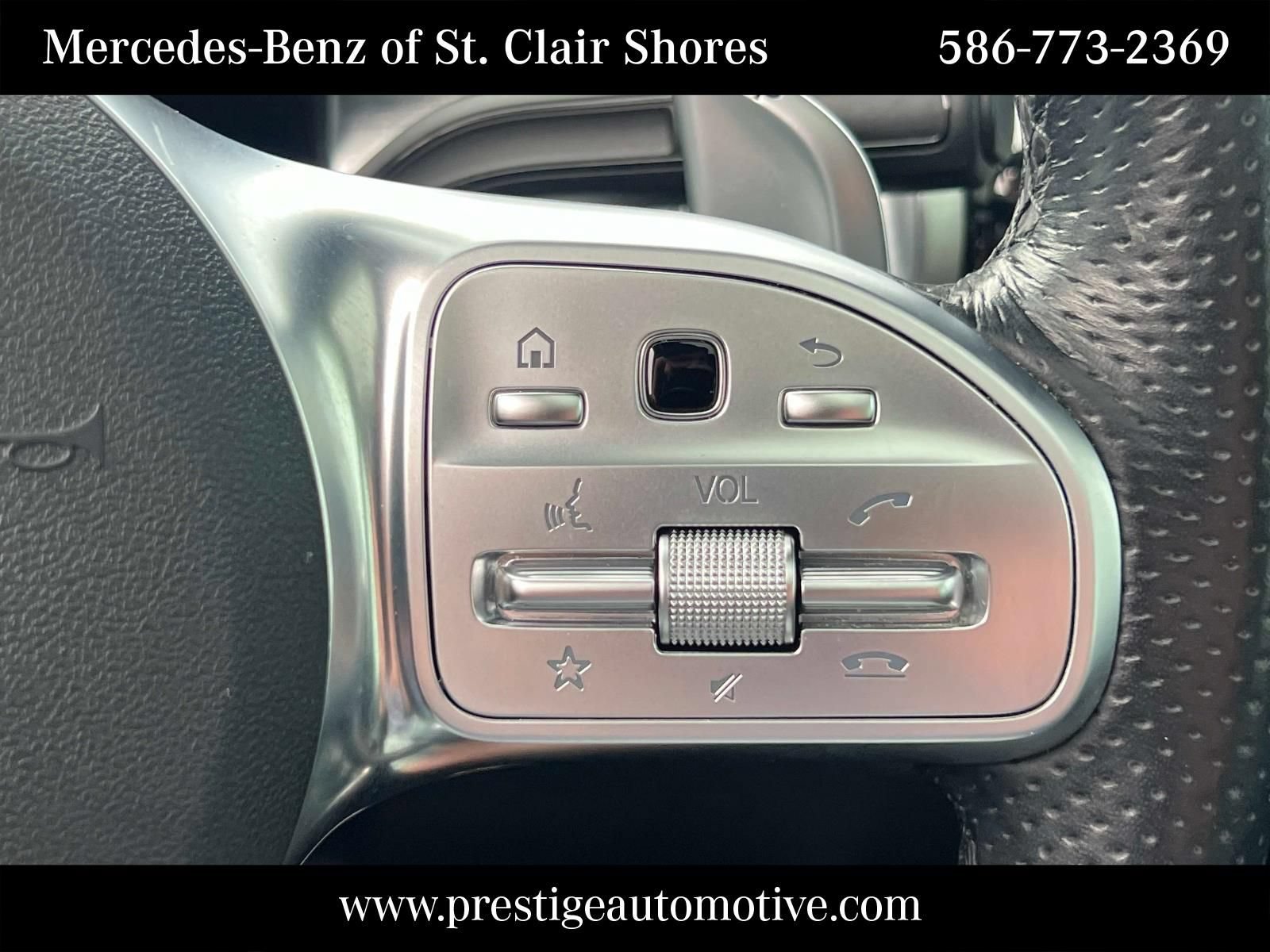 Used 2021 Mercedes-Benz GLB 35 AMG 4MATIC image 26