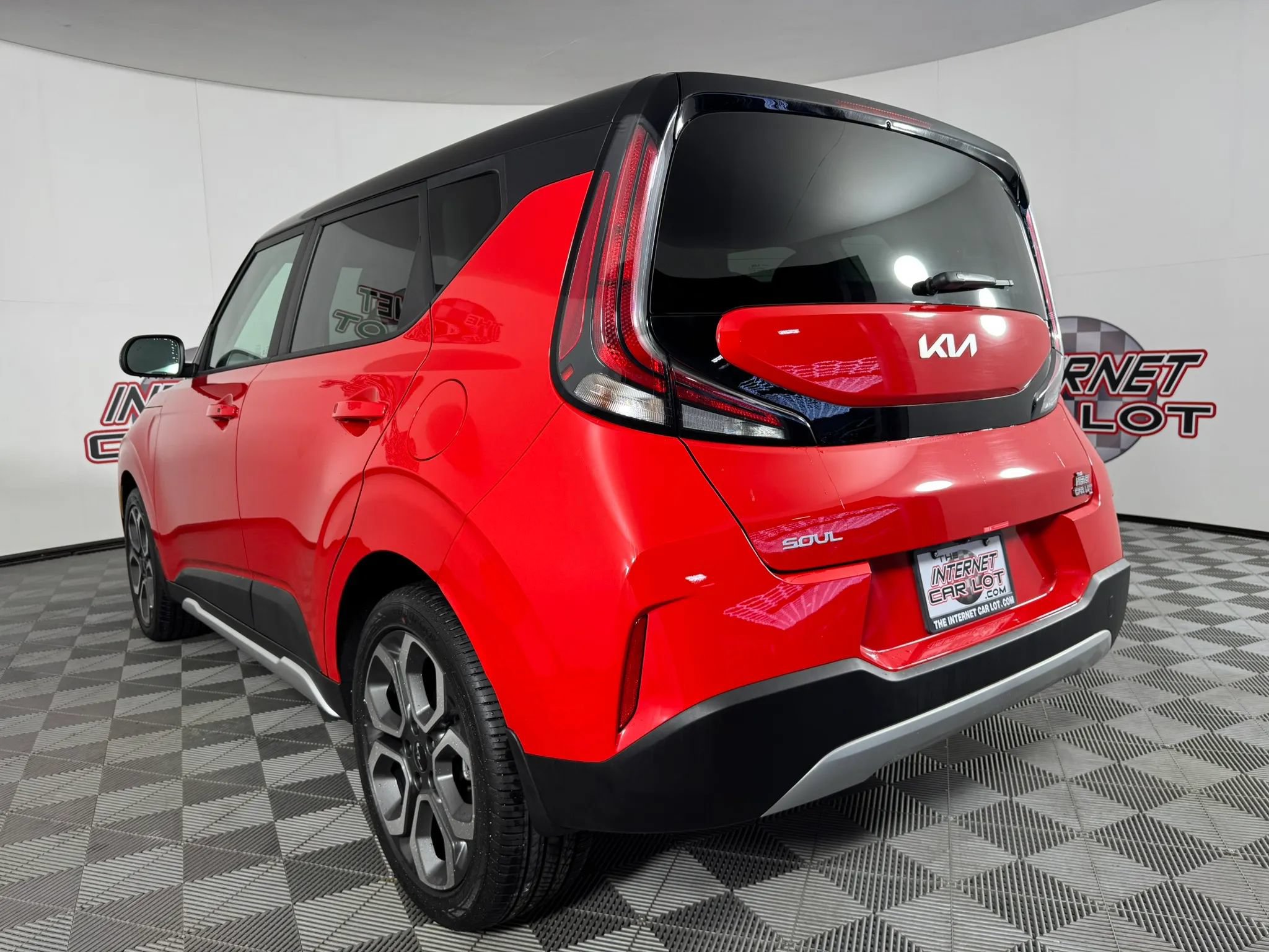 Used 2025 Kia Soul EX FWD image 25
