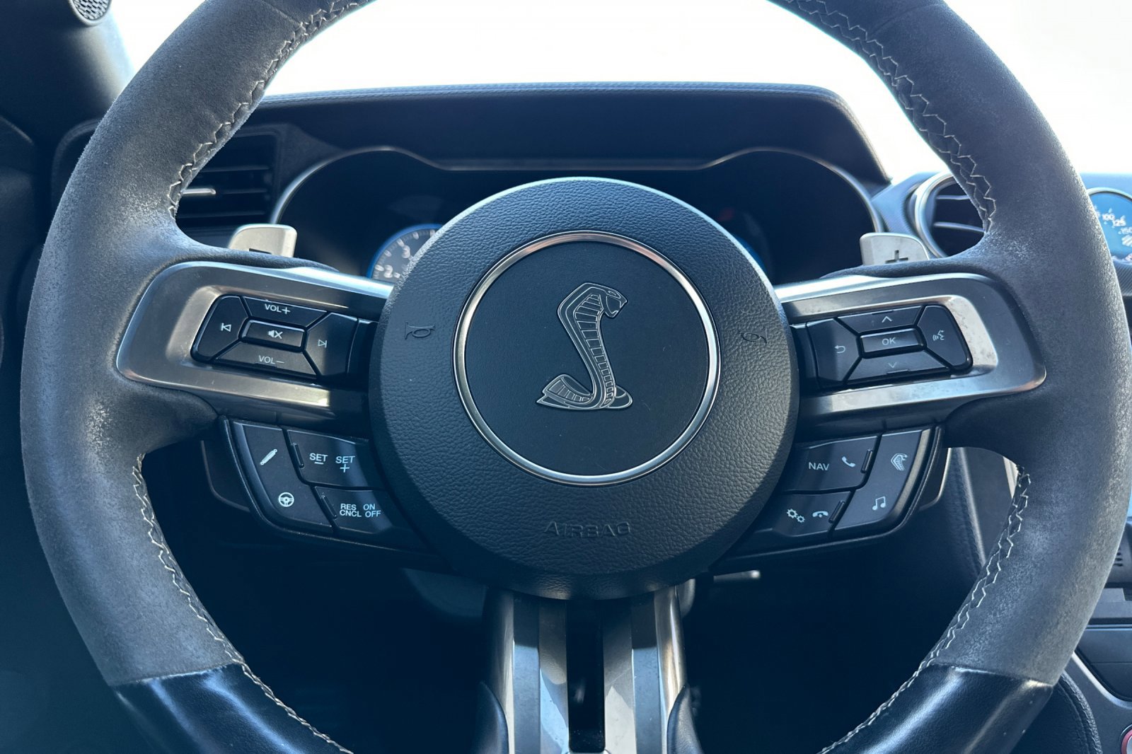 Used 2021 Ford Mustang Shelby GT500 w/ Technology Package RWD image 34