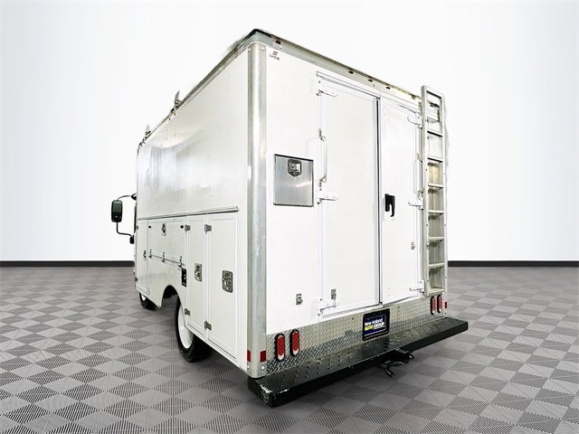 Used 2024 Isuzu NPR image 5
