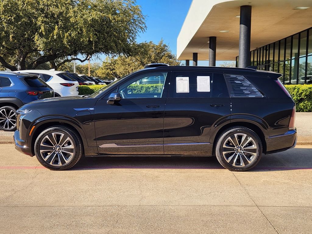 Used 2026 Cadillac Vistiq Sport w/ LPO, Floor Liner Package image 7