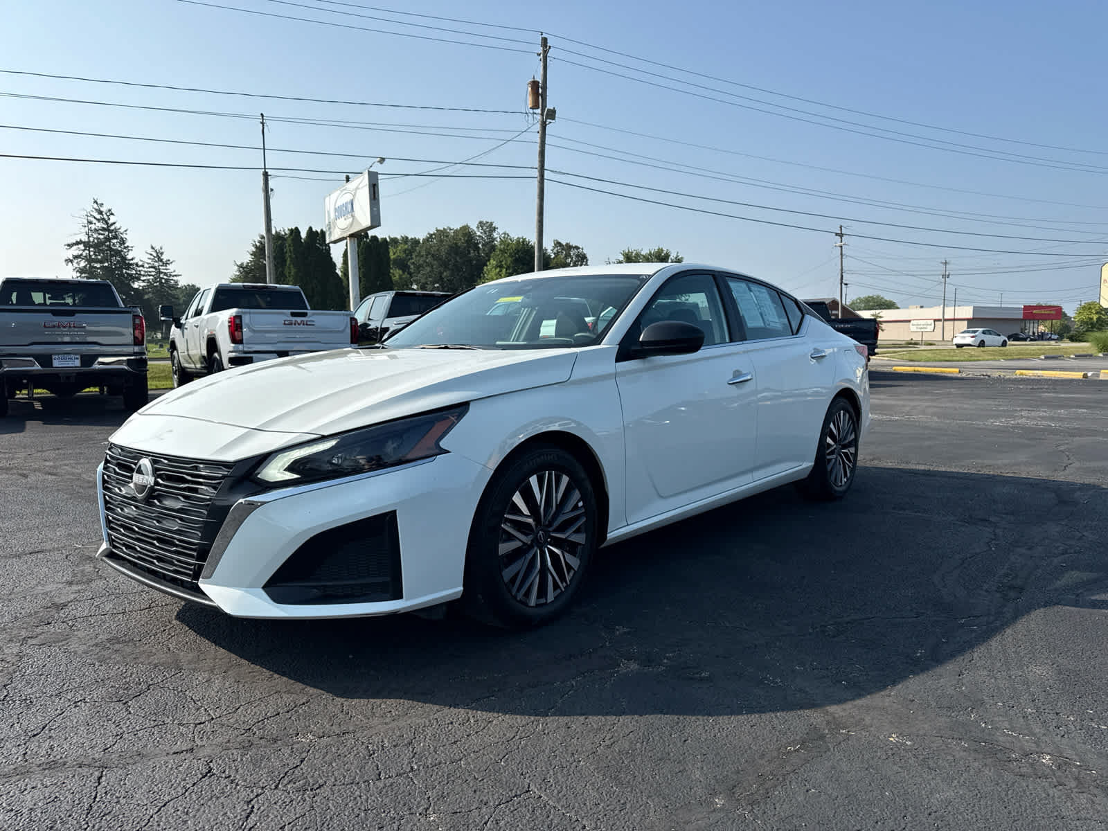 Used 2025 Nissan Altima 2.5 SV