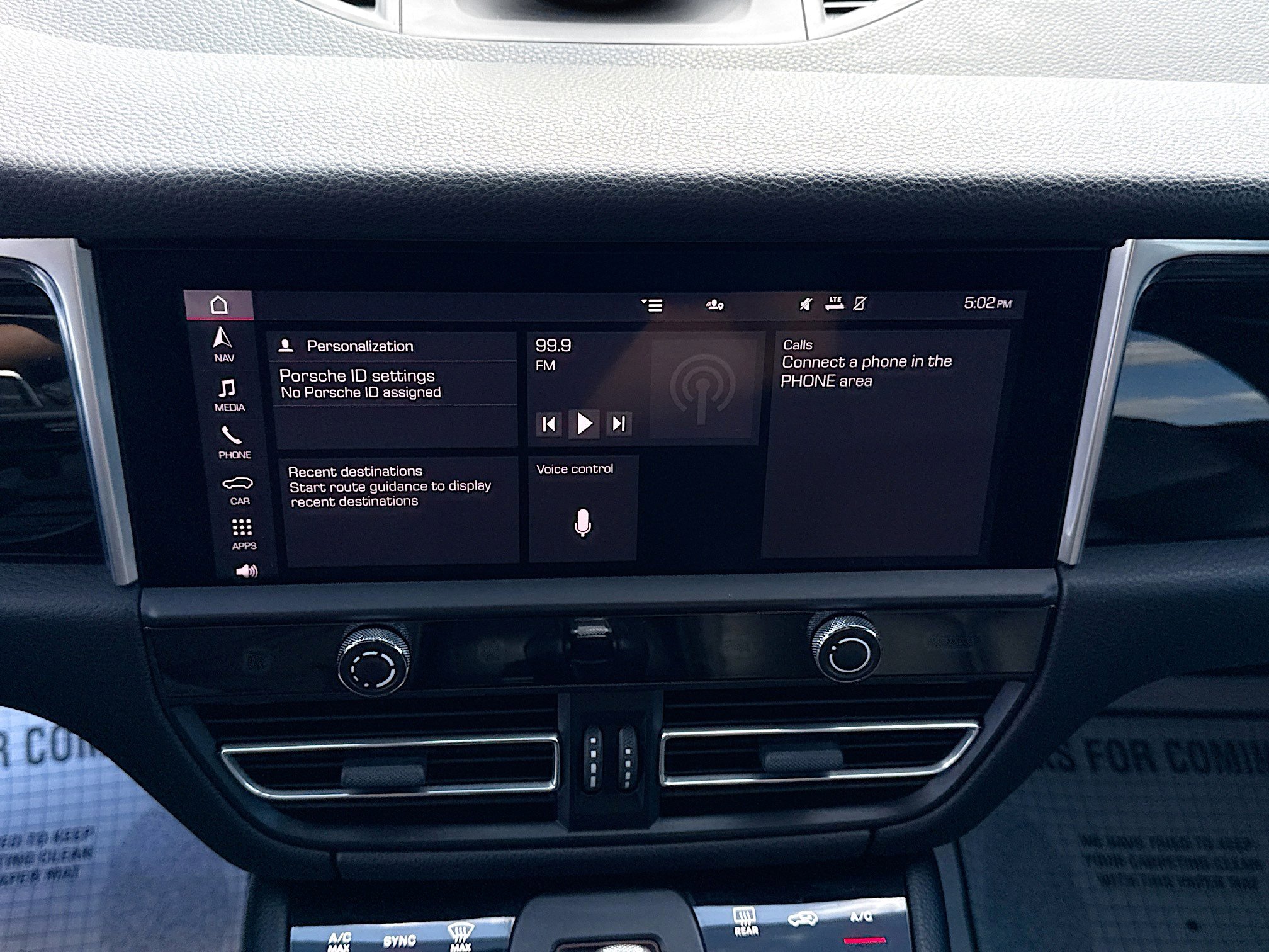 Used 2022 Porsche Macan S image 29