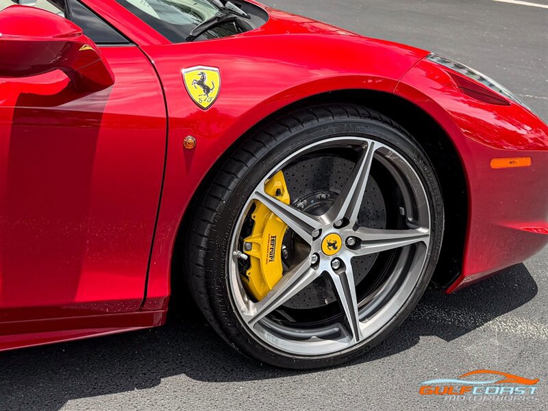 Used 2013 Ferrari 458 Spider RWD image 60