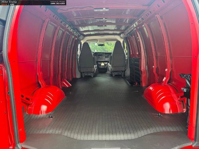 New 2026 GMC Savana 3500 Extended w/ Driver Convenience Package RWD image 6