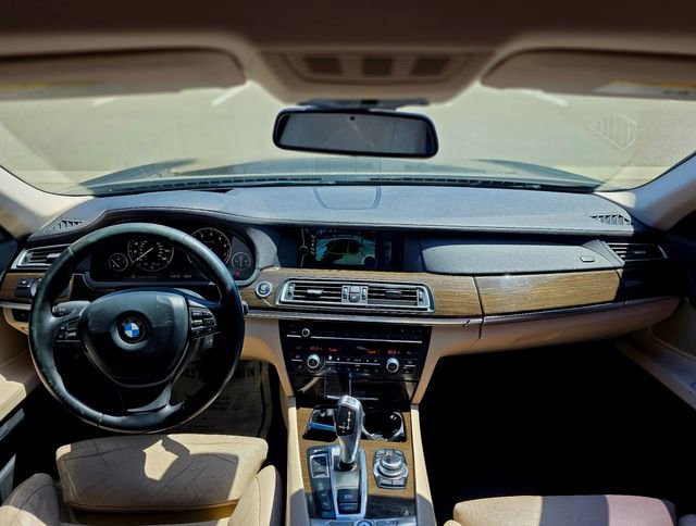 Used 2012 BMW ALPINA B7 image 27
