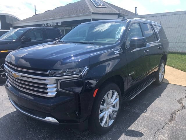 Used 2023 Chevrolet Tahoe High Country AWD/4WD image 3