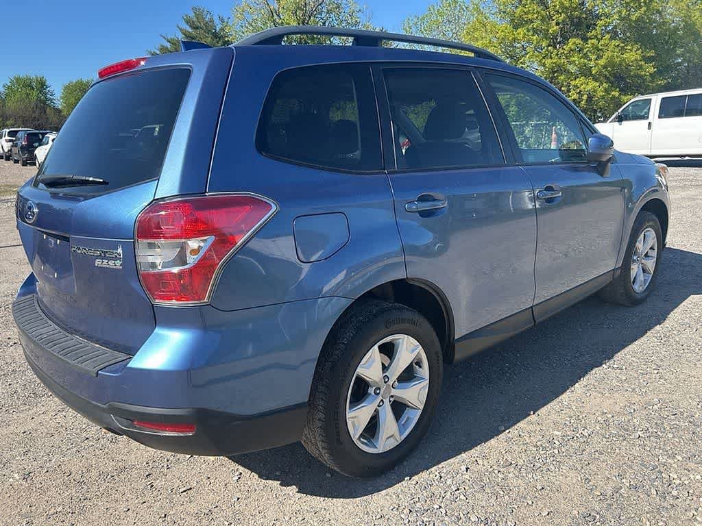 Used 2016 Subaru Forester 2.5i Premium AWD/4WD image 4