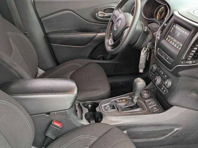 Used 2021 Jeep Cherokee Latitude image 29