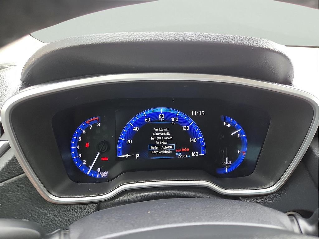 Used 2022 Toyota Corolla Cross XLE image 18
