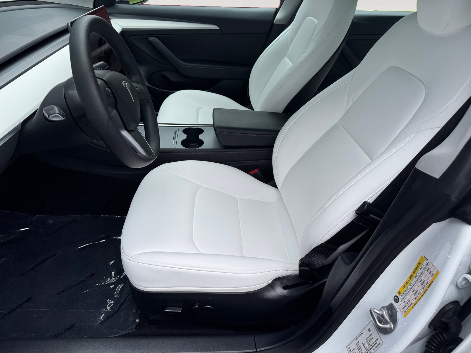 Used 2023 Tesla Model 3 Standard Range RWD image 9