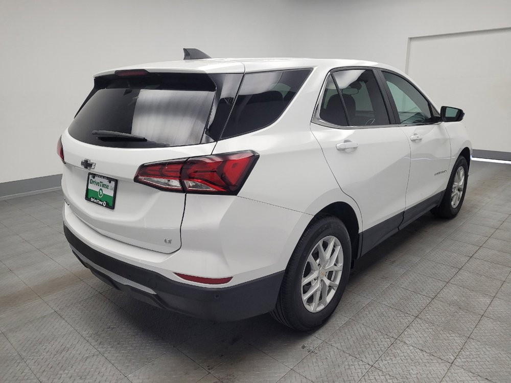 Used 2024 Chevrolet Equinox LT w/ LPO, Floor Liner Package FWD image 9