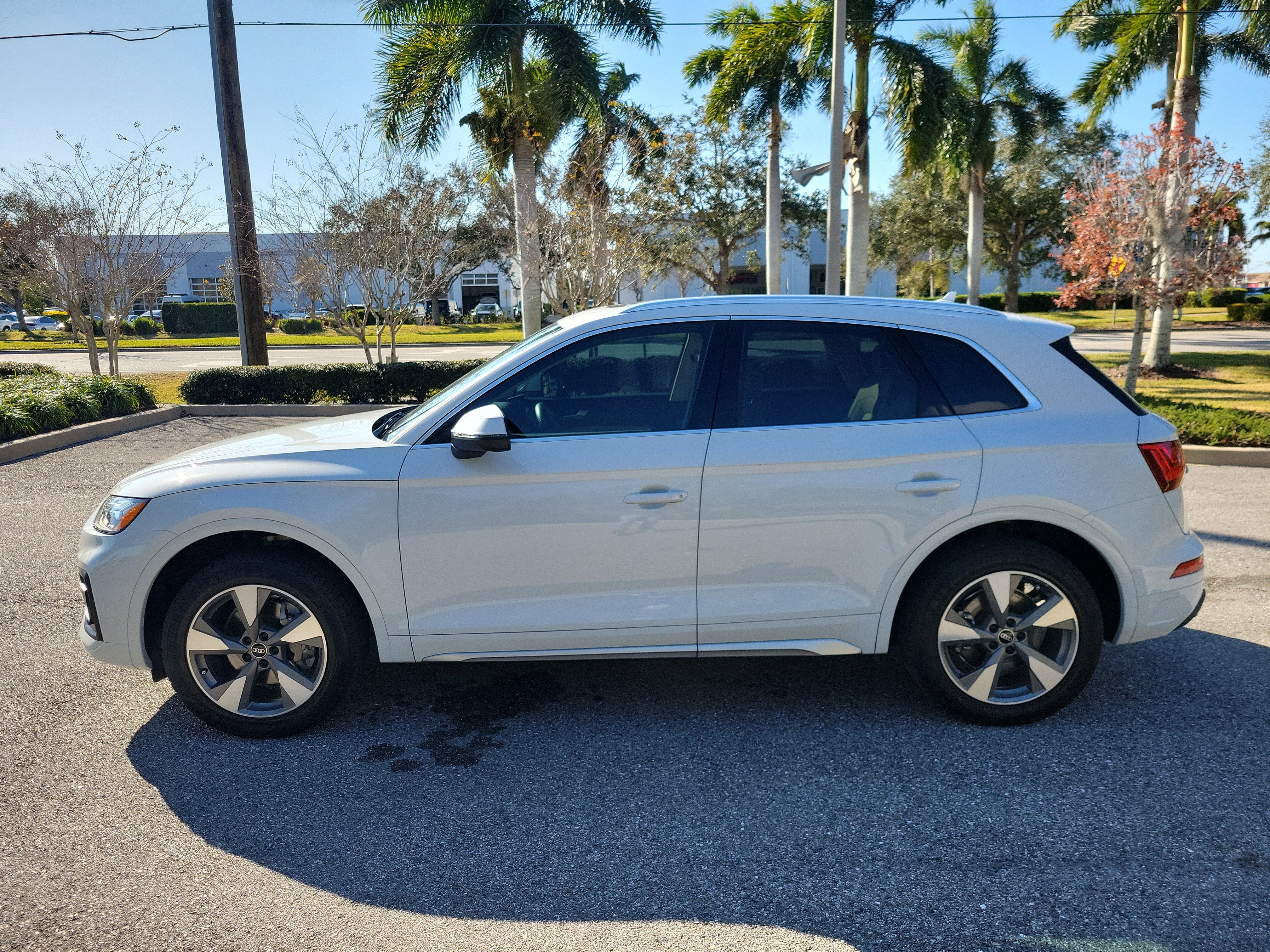 Used 2022 Audi Q5 2.0T Premium Plus image 7
