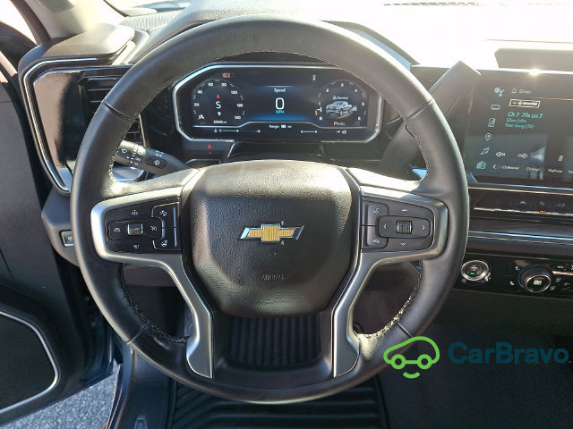 Used 2024 Chevrolet Silverado 1500 LT AWD/4WD image 19
