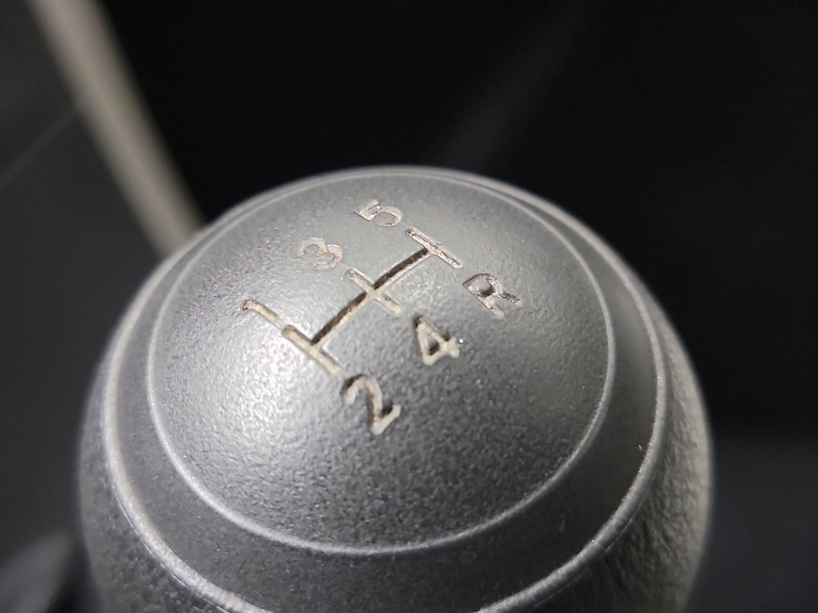 Used 2013 Toyota Corolla L FWD image 25
