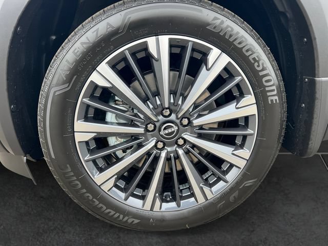 New 2026 Nissan Pathfinder Platinum AWD/4WD image 9