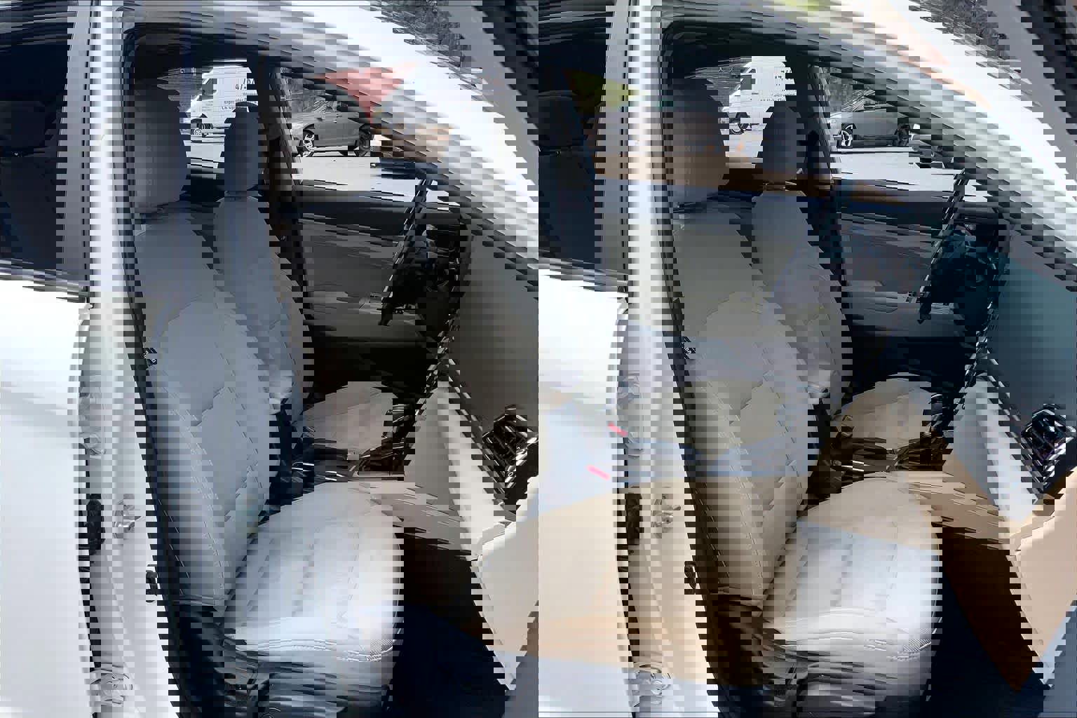 Used 2017 Hyundai Elantra Value Edition w/ Cargo Package image 9