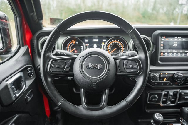 Used 2021 Jeep Wrangler Unlimited Sport image 30