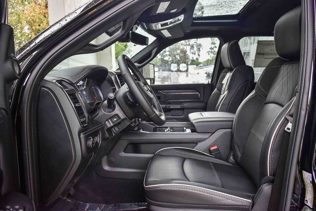 New 2026 RAM 3500 Limited image 19