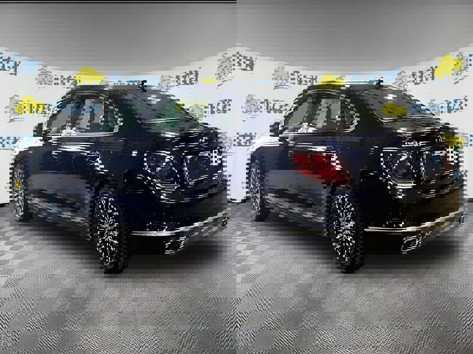 Used 2019 Kia K900 Luxury image 4