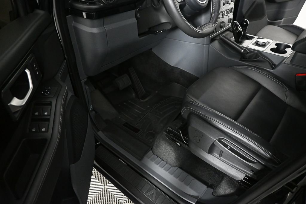 Used 2024 INEOS Grenadier Fieldmaster Edition image 7