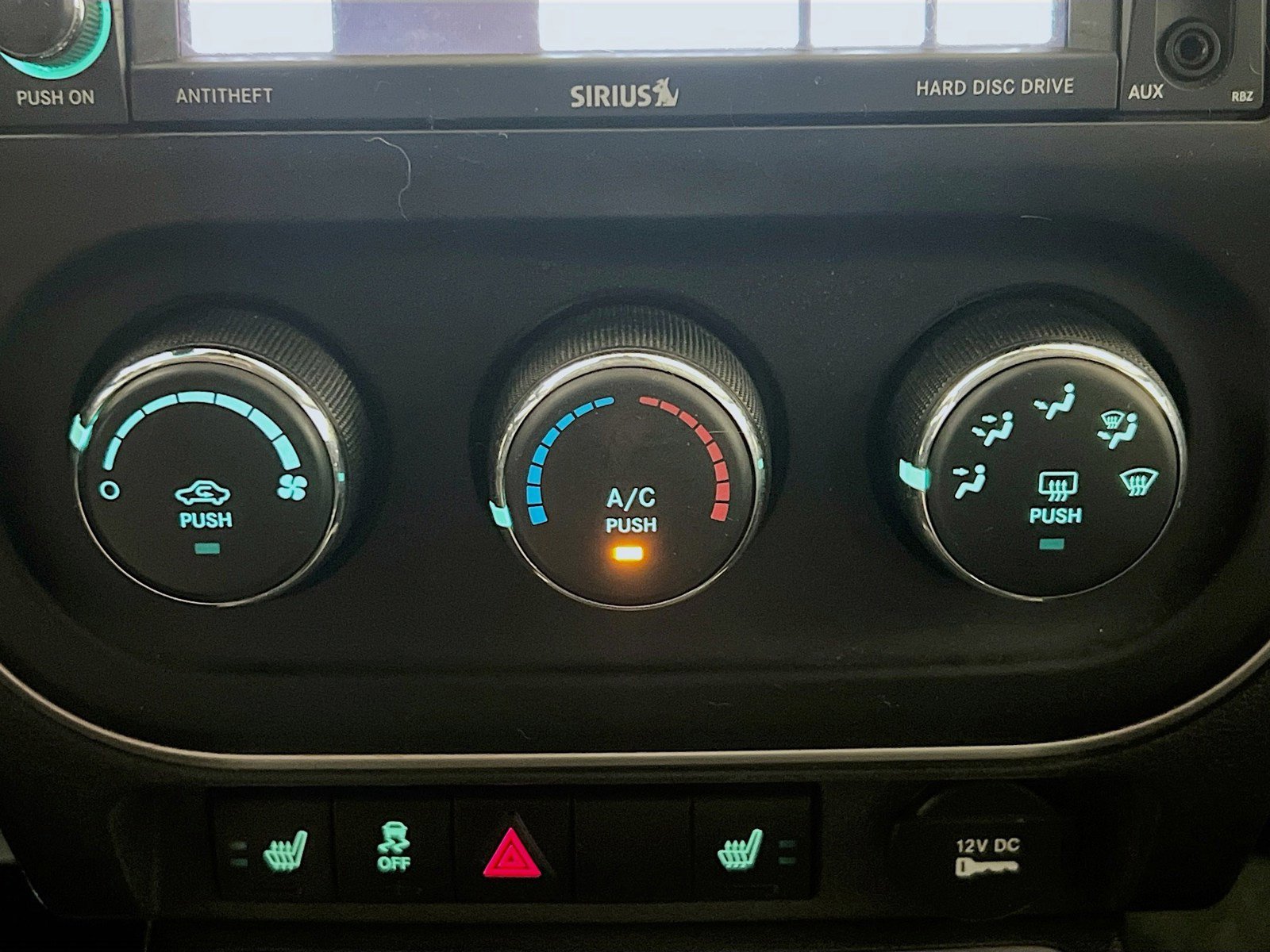 Used 2017 Jeep Compass High Altitude AWD/4WD image 11